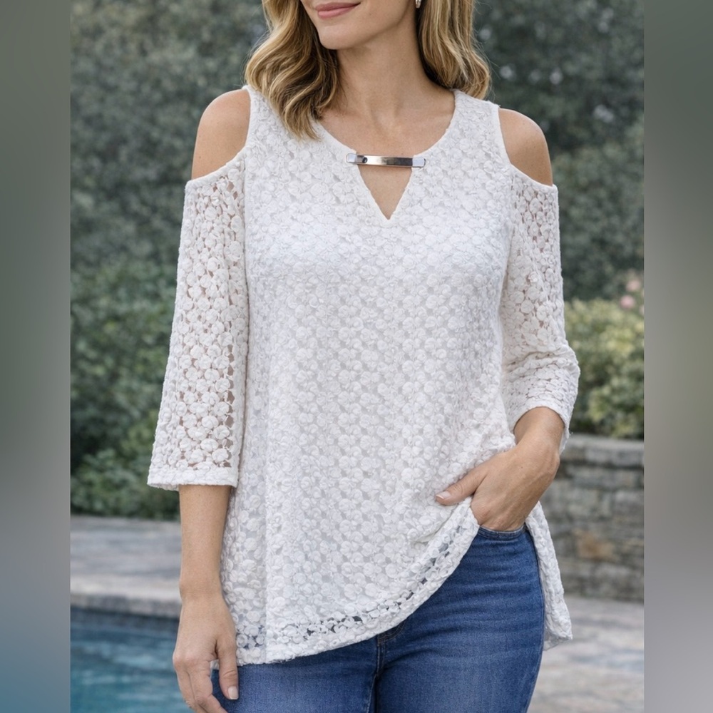 JM Collection White Textured Blouse
